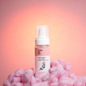 Produkty naturalne, naturalne kosmetyki, kosmetyki w zgodzie z naturą, Make Me Bio, kosmetyki bio, krem do twarzy, mgiełka, serum, krem do twarzy naturalny, dezodorant naturalny, mandarin glow, , aqua light, face beauty krem, gentle care, roller na niedoskonałości, intense care serum do brwi i rzęs, serum do rzęs, cucumber freshness serum pod oczy, pro age, painka garden roses