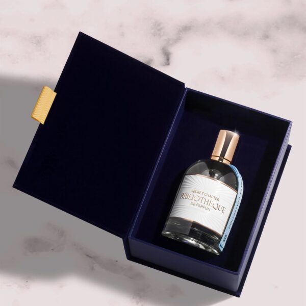 trwałe perfumy, doskonałe perfumy, perfumy bibliotheque de Parfum, najlepsze niszowe perfumy, niszowe perfumy, woda perfumowana, kolekcja bibliotheque de parfum, mistrzowie perfumiarstwa stworzyli najlesze perfumy, małe i duże pojemności perfum, Ultimatum bibliotheque de parfum, english sun, silence, icy wave MEN, promocje Bibliotheque de Parfum, hasztagi bibliotheque de parfum najtaniej, atrakcyjne ceny perfum, zniżki na perfumy, zniżki na wody perfumowane, niszowe perfumy, tanio, atrakcyjne ceny