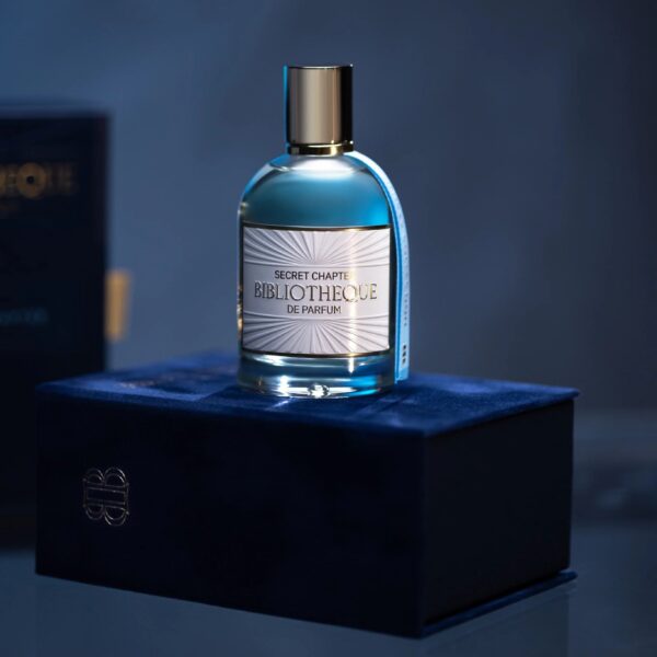 trwałe perfumy, doskonałe perfumy, perfumy bibliotheque de Parfum, najlepsze niszowe perfumy, niszowe perfumy, woda perfumowana, kolekcja bibliotheque de parfum, mistrzowie perfumiarstwa stworzyli najlesze perfumy, małe i duże pojemności perfum, Ultimatum bibliotheque de parfum, english sun, silence, icy wave MEN, promocje Bibliotheque de Parfum, hasztagi bibliotheque de parfum najtaniej, atrakcyjne ceny perfum, zniżki na perfumy, zniżki na wody perfumowane, niszowe perfumy, tanio, atrakcyjne ceny