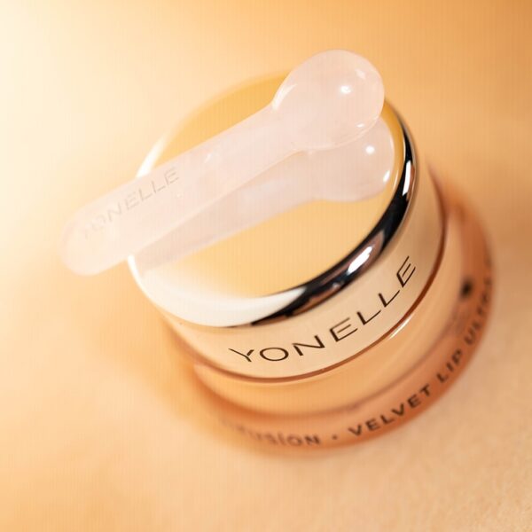 NUTRIFUSÍON Velvet Lip Ultra Regenerator Yonelle, Aksamitny Ultra Regenerator Do Ust Z Ceramidami Supreme - obrazek 12